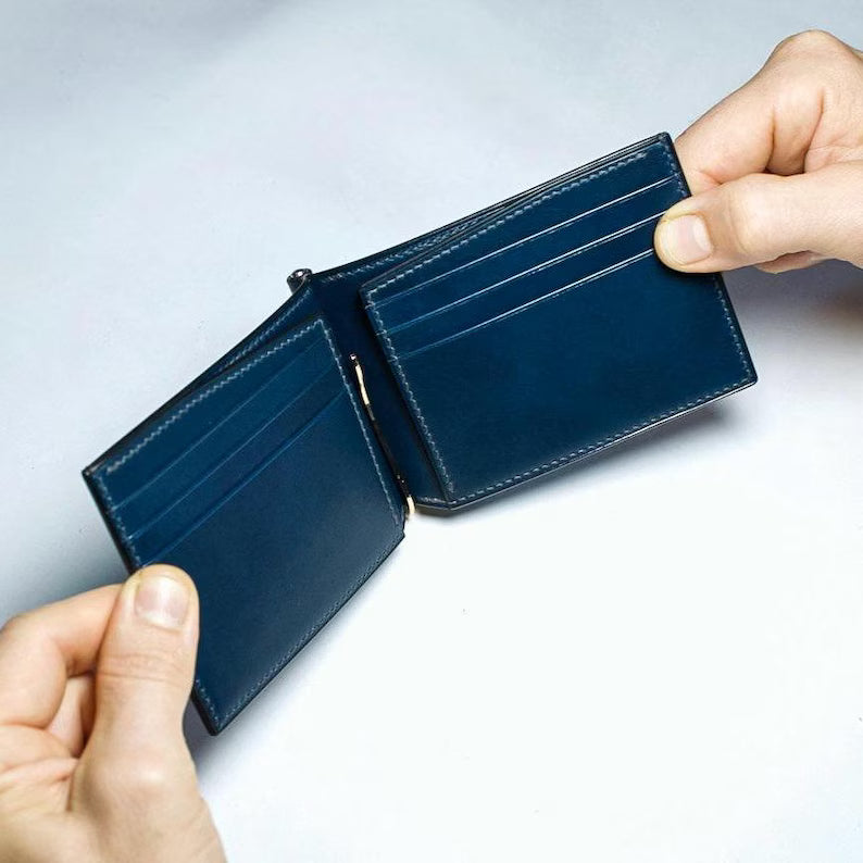 Portafoglio con Fermasoldi in Pelle – Compatto, Elegante e Moderno