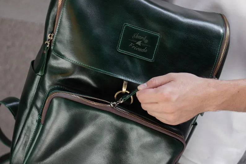 Zaino in Pelle Premium – Eleganza Moderna e Grande Capacità