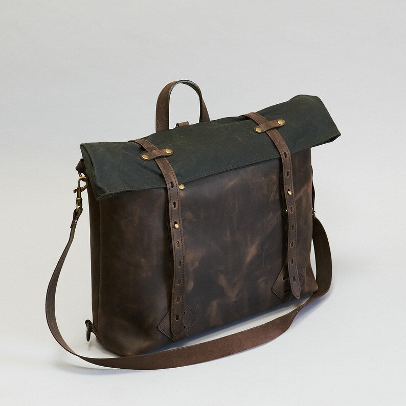 Zaino Roll-Top in Pelle e Tela Cerata – Vintage Elegante e Capiente