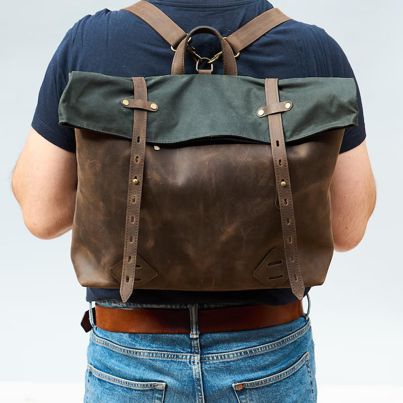 Zaino Roll-Top in Pelle e Tela Cerata – Vintage Elegante e Capiente