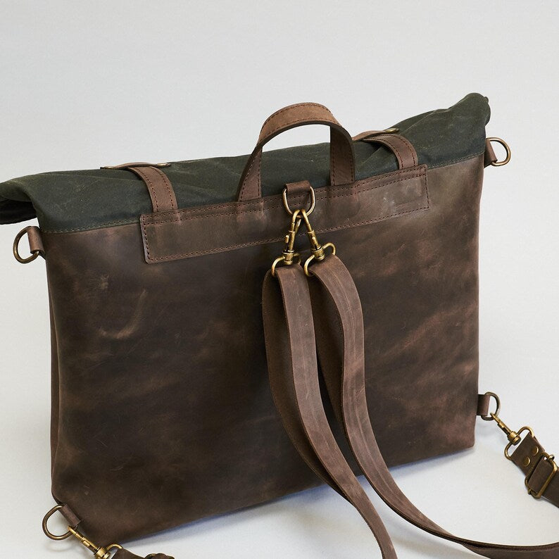Zaino Roll-Top in Pelle e Tela Cerata – Vintage Elegante e Capiente